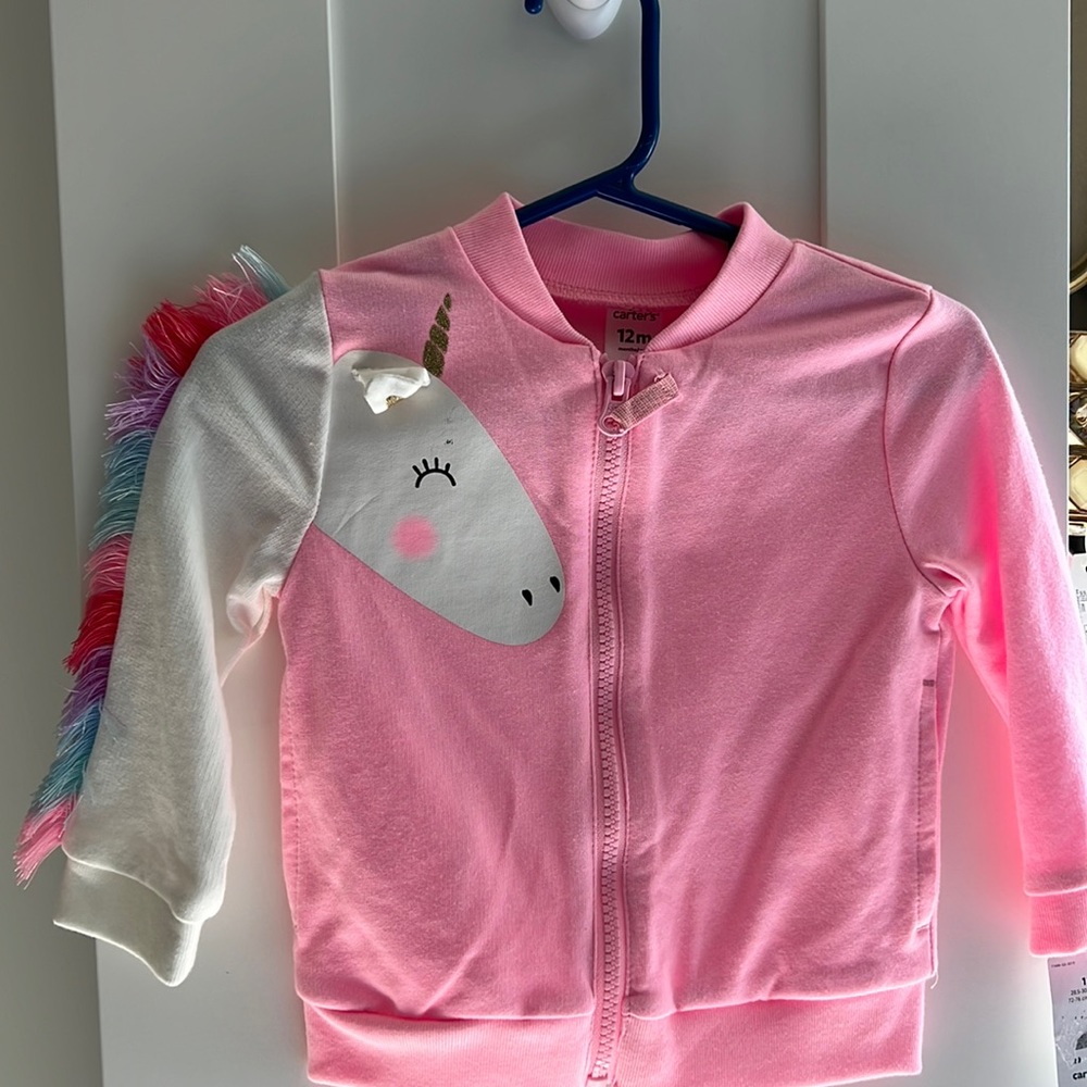 Unicorn NWT Carter’s kids size 12 months